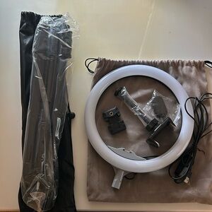 UBeesize Ring Light + Tripod